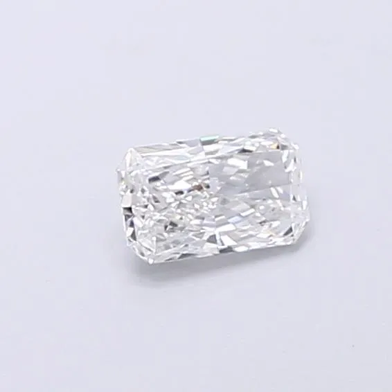 0.30ct Radiant Lab Grown Diamond (Colour E, Clarity VVS2, IGI Certified)