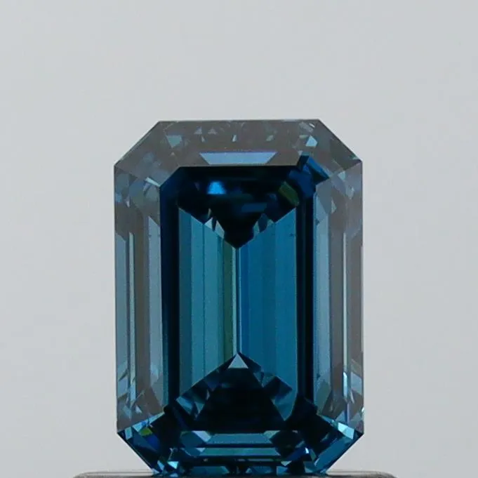 0.68ct Emerald Lab Grown Diamond (Colour Fancy Vivid Blue, Clarity VS1, IGI Certified)