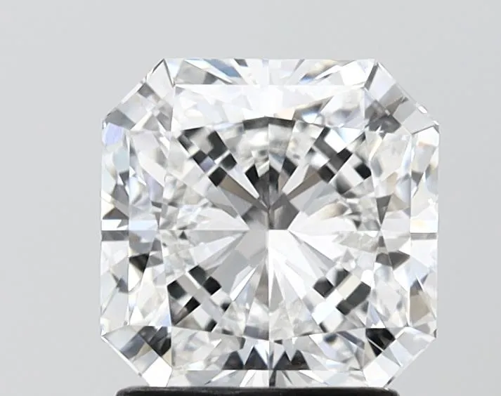 1.75ct Square radiant Lab Grown Diamond (Colour E, Clarity VVS2, IGI Certified)