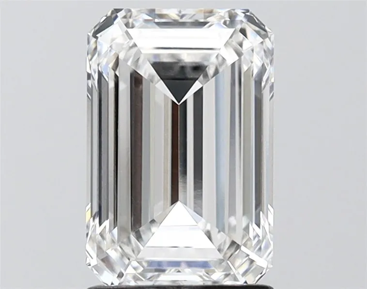 1.94ct Emerald Lab Grown Diamond (Colour E, Clarity VVS1, IGI Certified)