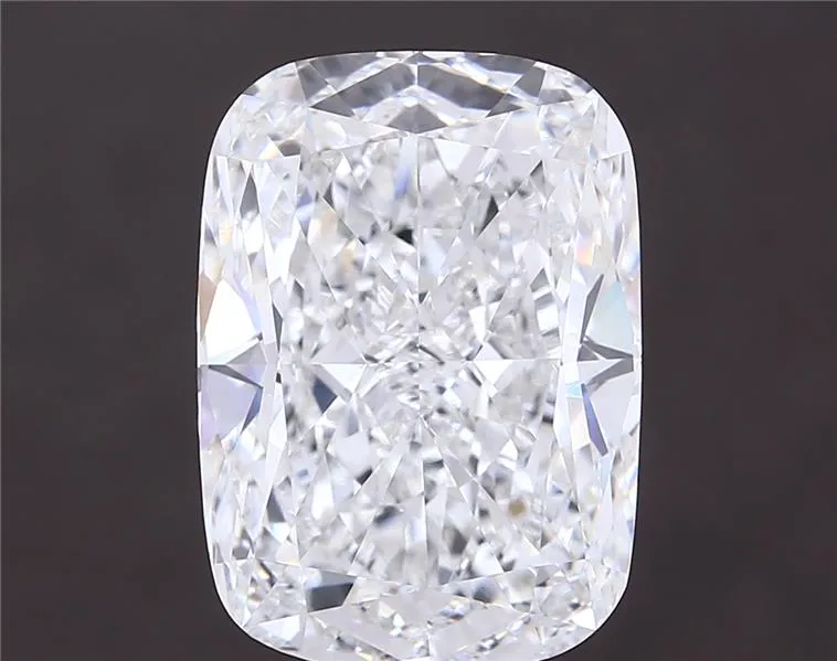 11.05ct Cushion modified Lab Grown Diamond (Colour E, Clarity VVS2, IGI Certified)