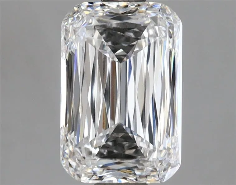 2.28ct Cushion modified Lab Grown Diamond (Colour D, Clarity VVS2, IGI Certified)