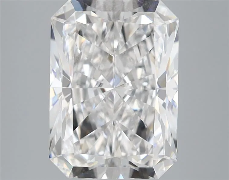 2.54ct Radiant Lab Grown Diamond (Colour E, Clarity VVS2, IGI Certified)