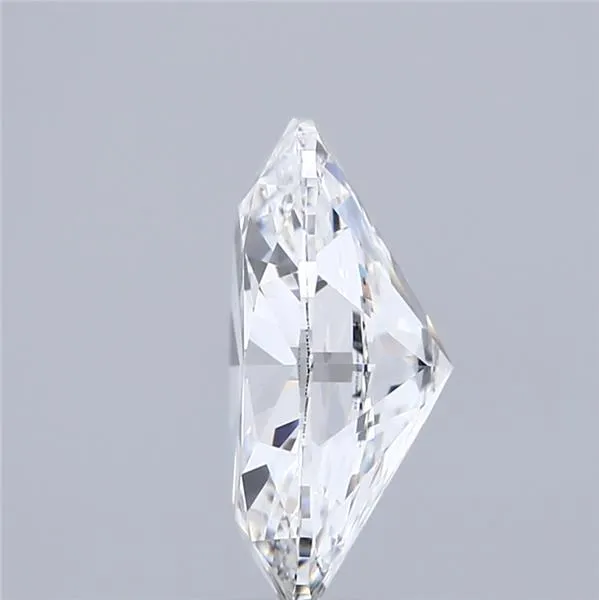 2.81ct Oval Lab Grown Diamond (Colour E, Clarity VVS2, IGI Certified)