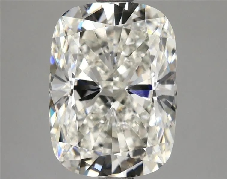2.84ct Cushion brilliant Lab Grown Diamond (Colour G, Clarity VVS2, IGI Certified)