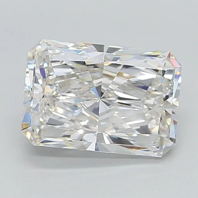 2.92ct Radiant Lab Grown Diamond (Colour G, Clarity VVS2, Cut EX, IGI Certified)