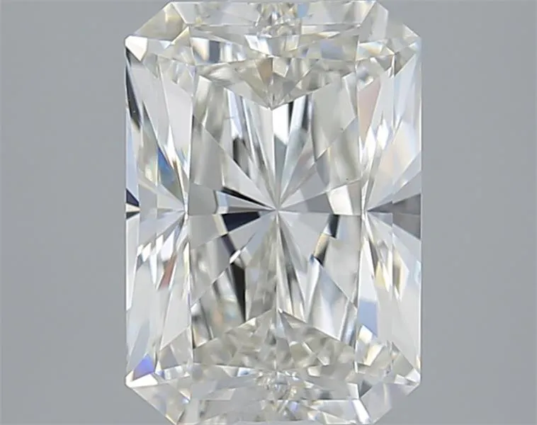 3.00ct Radiant Lab Grown Diamond (Colour G, Clarity VVS2, IGI Certified)