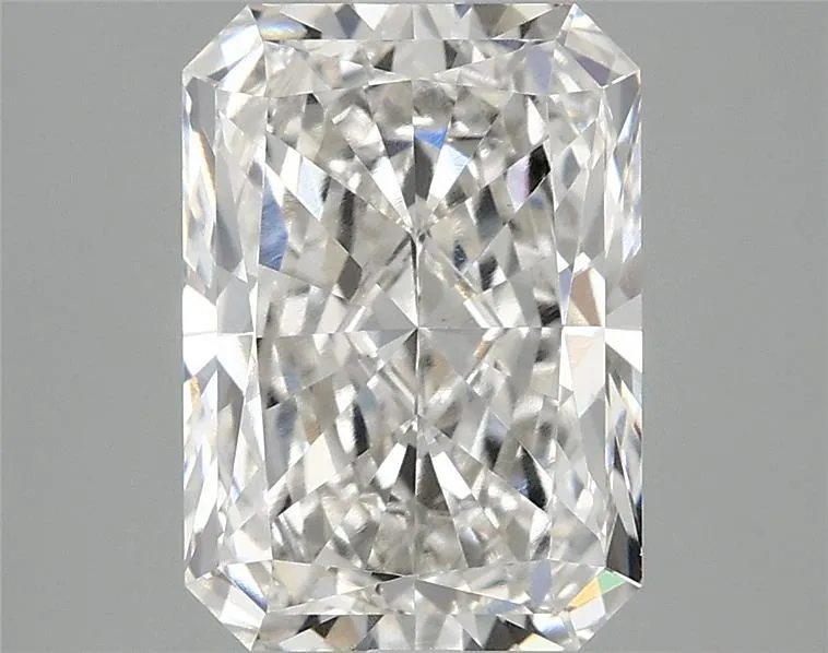3.00ct Radiant Lab Grown Diamond (Colour G, Clarity VVS2, IGI Certified)