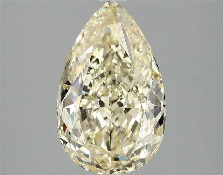 3.02ct Pear Lab Grown Diamond (Colour Fancy Yellow, Clarity VVS2, IGI Certified)