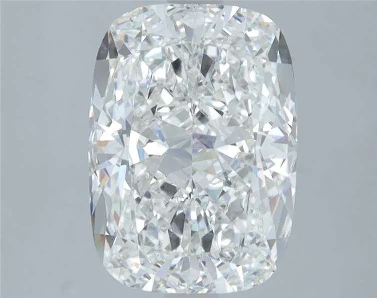 3.03ct Cushion modified Lab Grown Diamond (Colour F, Clarity VVS2, IGI Certified)