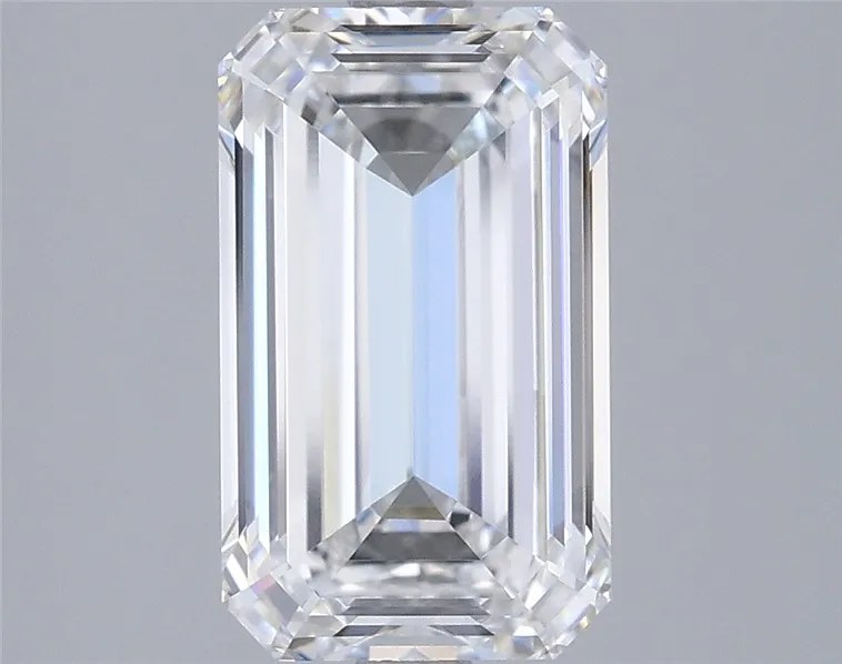 3.03ct Emerald Lab Grown Diamond (Colour E, Clarity VVS1, IGI Certified)
