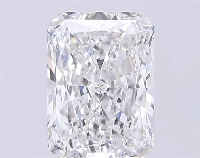 3.03ct Radiant Lab Grown Diamond (Colour F, Clarity VS1, IGI Certified)