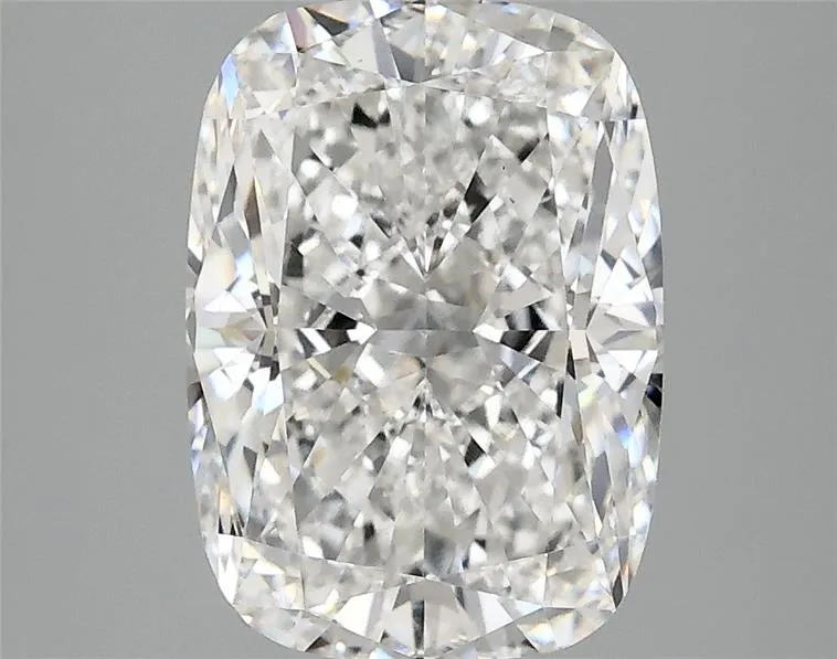 3.04ct Cushion modified Lab Grown Diamond (Colour F, Clarity VS1, IGI Certified)