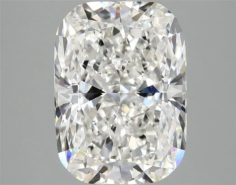 3.05ct Cushion modified Lab Grown Diamond (Colour F, Clarity VVS2, IGI Certified)