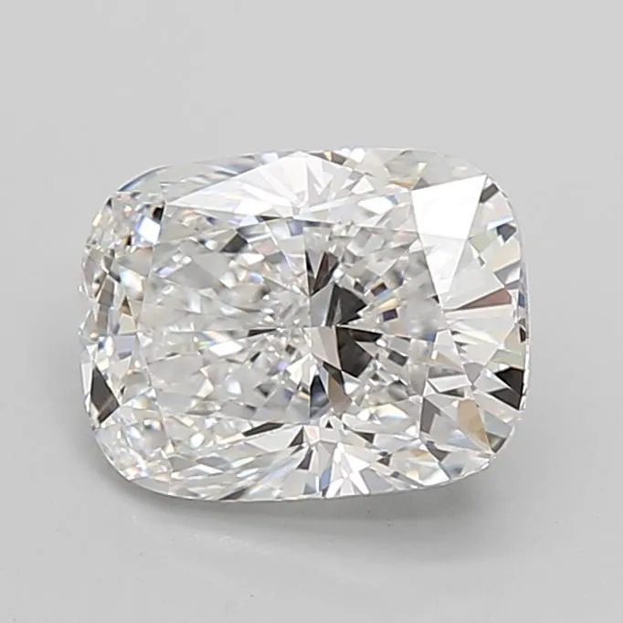 3.17ct Cushion modified Lab Grown Diamond (Colour E, Clarity VVS1, IGI Certified)