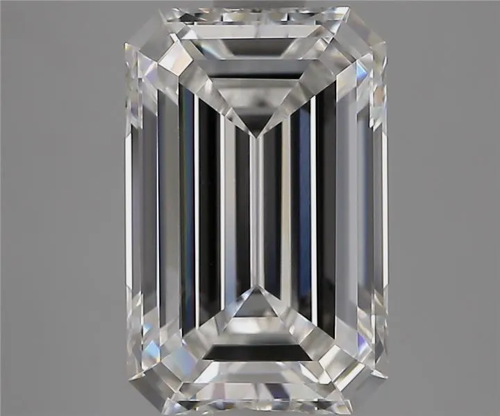 3.17ct Emerald Lab Grown Diamond (Colour E, Clarity VVS1, IGI Certified)