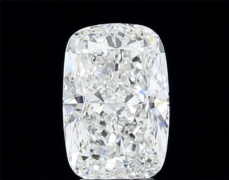 3.20ct Cushion modified Lab Grown Diamond (Colour G, Clarity VVS2, IGI Certified)