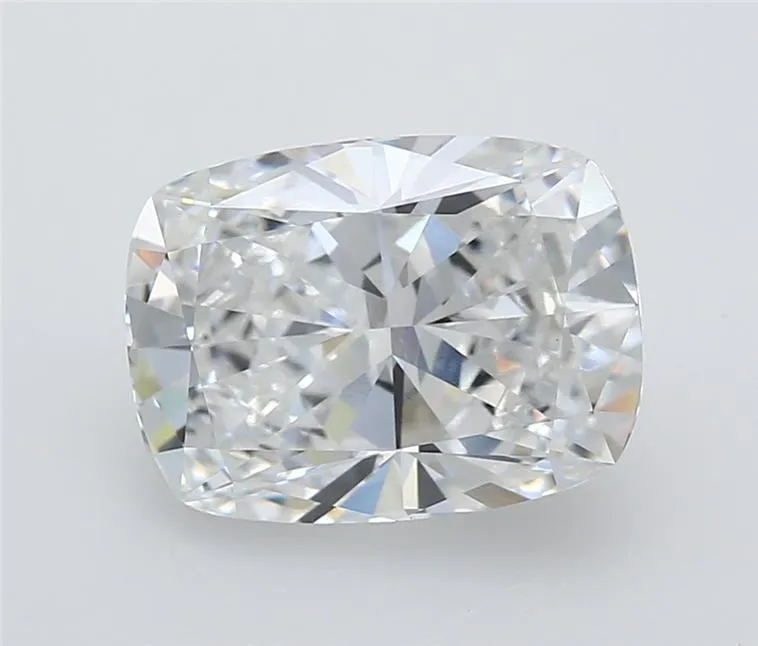 3.25ct Cushion modified Lab Grown Diamond (Colour E, Clarity VVS2, GIA Certified)