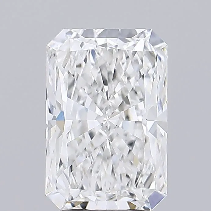 3.51ct Radiant Lab Grown Diamond (Colour E, Clarity VVS2, IGI Certified)
