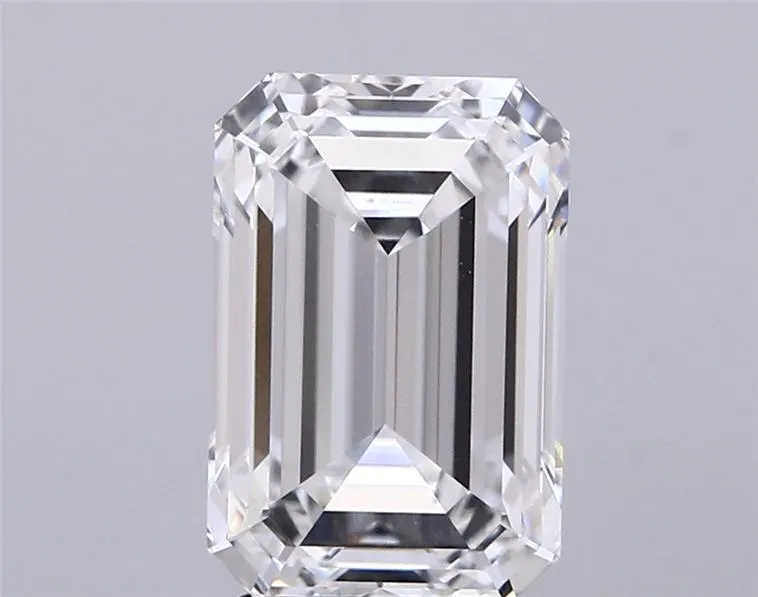 3.56ct Emerald Lab Grown Diamond (Colour E, Clarity VVS1, IGI Certified)