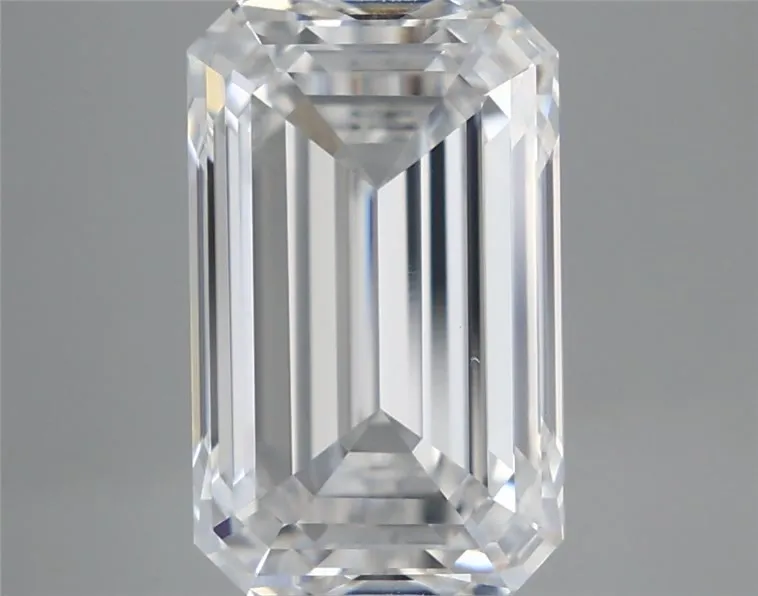 3.59ct Emerald Lab Grown Diamond (Colour D, Clarity VVS2, IGI Certified)