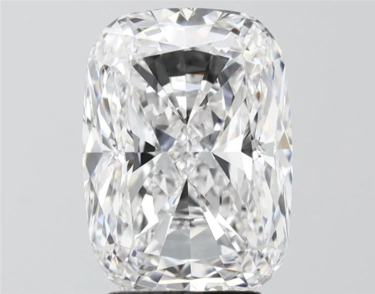 3.78ct Cushion modified Lab Grown Diamond (Colour D, Clarity VVS1, IGI Certified)