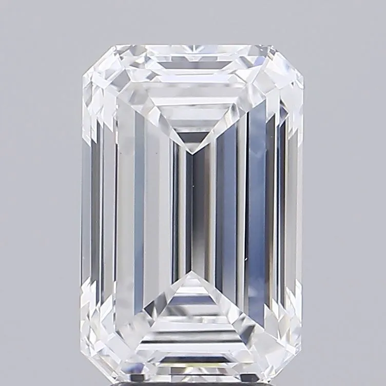 3.90ct Emerald Lab Grown Diamond (Colour E, Clarity VVS2, IGI Certified)
