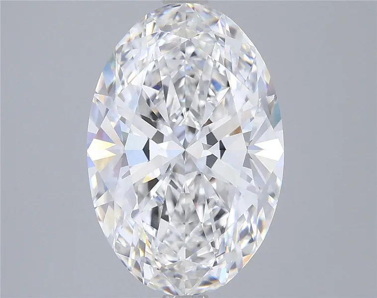 4.03ct Oval Lab Grown Diamond (Colour E, Clarity VVS1, IGI Certified)