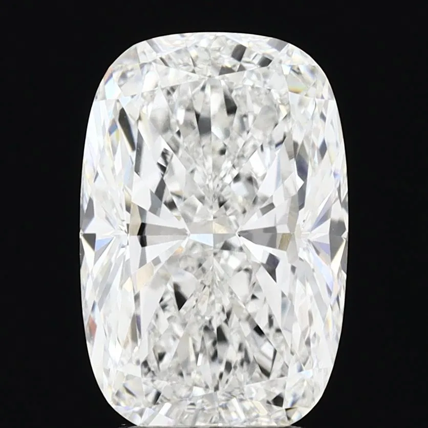 4.06ct Cushion modified Lab Grown Diamond (Colour E, Clarity VVS2, IGI Certified)