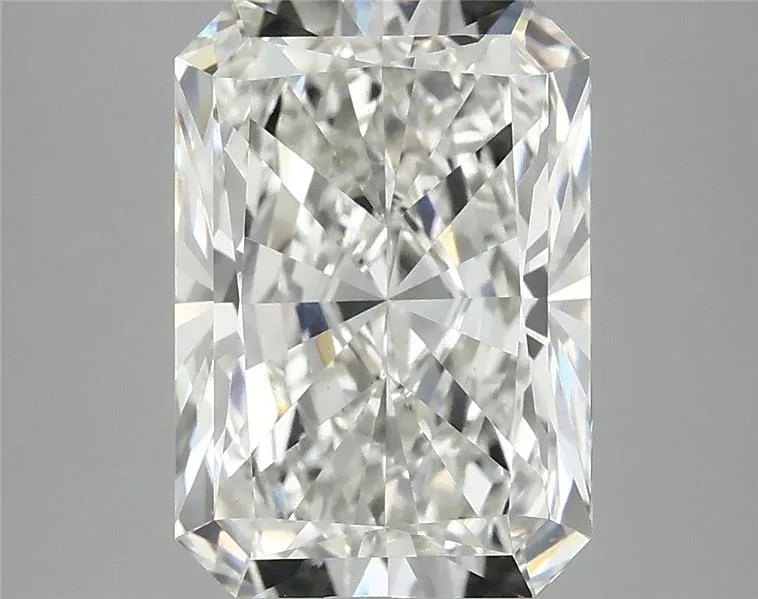 4.08ct Radiant Lab Grown Diamond (Colour G, Clarity VS1, IGI Certified)