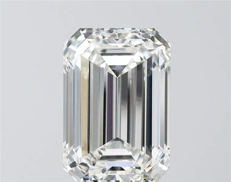 5.10ct Emerald Lab Grown Diamond (Colour F, Clarity VVS2, IGI Certified)