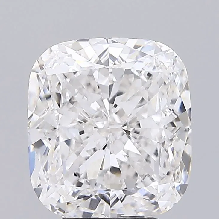 5.33ct Cushion modified Lab Grown Diamond (Colour E, Clarity VVS1, IGI Certified)