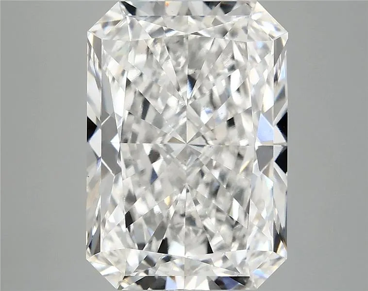 6.05ct Radiant Lab Grown Diamond (Colour F, Clarity VS1, IGI Certified)