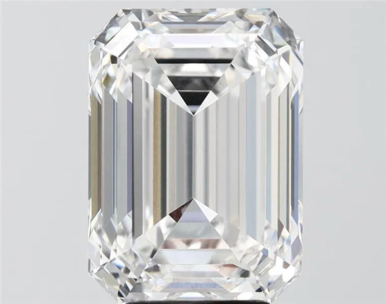 6.10ct Emerald Lab Grown Diamond (Colour E, Clarity VVS1, IGI Certified)