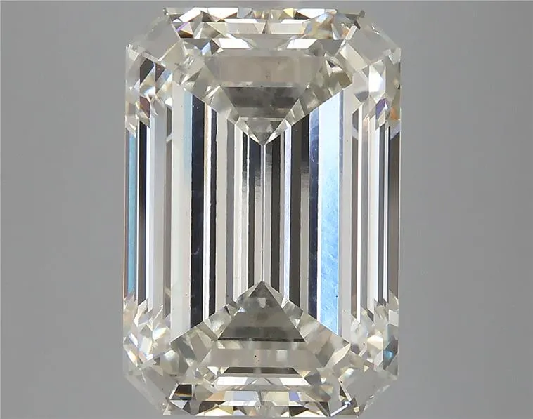 7.35ct Emerald Lab Grown Diamond (Colour I, Clarity VS1, IGI Certified)
