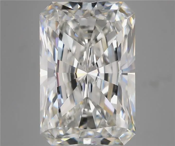 9.87ct Radiant Lab Grown Diamond (Colour E, Clarity VVS2, IGI Certified)